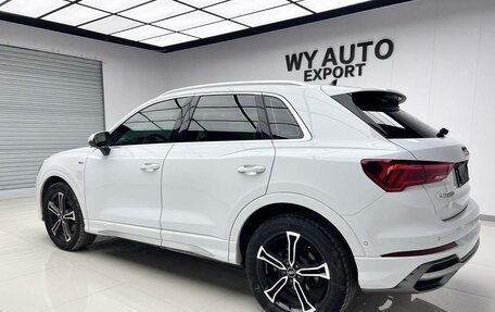 Audi Q3, 2021 год, 2 200 000 рублей, 6 фотография