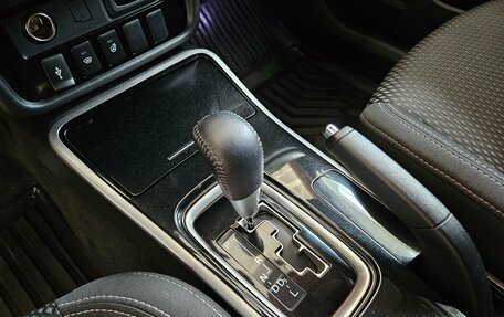 Mitsubishi Outlander III рестайлинг 3, 2018 год, 1 950 000 рублей, 15 фотография