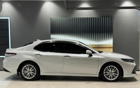 Toyota Camry, 2019 год, 2 520 000 рублей, 4 фотография