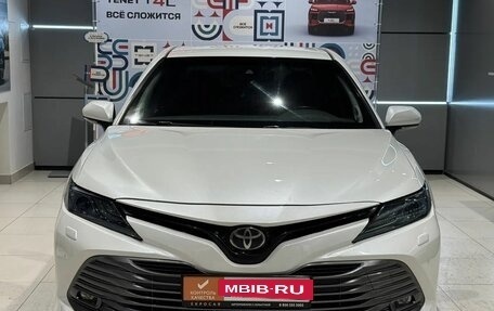 Toyota Camry, 2019 год, 2 520 000 рублей, 2 фотография