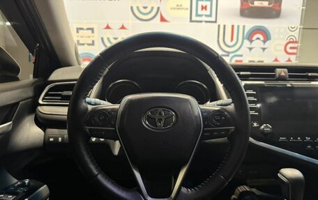 Toyota Camry, 2019 год, 2 520 000 рублей, 9 фотография