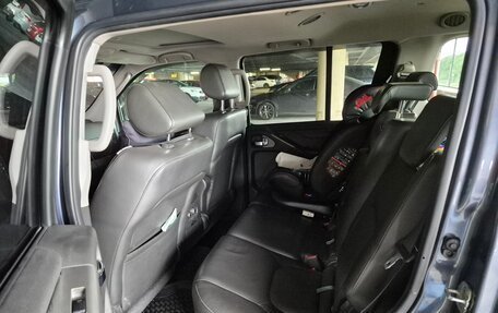 Nissan Pathfinder, 2007 год, 1 100 000 рублей, 10 фотография