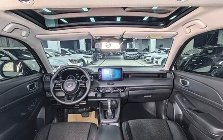Honda Vezel, 2023 год, 1 445 000 рублей, 10 фотография