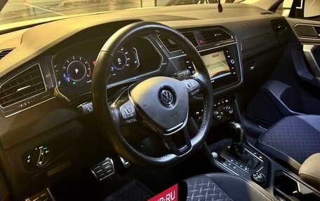Volkswagen Tiguan II, 2019 год, 2 850 000 рублей, 11 фотография