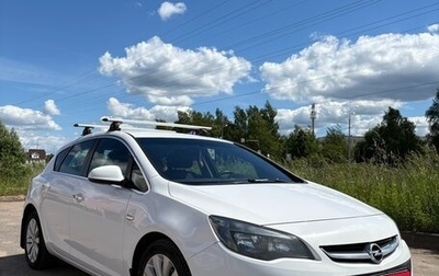 Opel Astra J, 2013 год, 900 000 рублей, 1 фотография