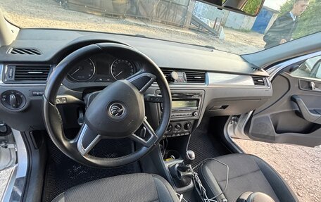 Skoda Rapid I, 2014 год, 950 000 рублей, 14 фотография