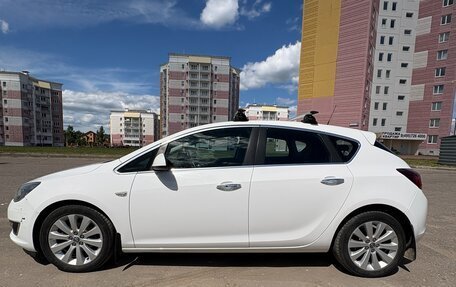 Opel Astra J, 2013 год, 900 000 рублей, 4 фотография