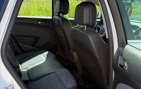 Opel Astra J, 2013 год, 900 000 рублей, 17 фотография