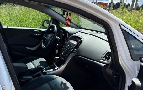 Opel Astra J, 2013 год, 900 000 рублей, 19 фотография