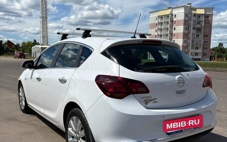 Opel Astra J, 2013 год, 900 000 рублей, 8 фотография