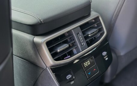 Lexus RX IV рестайлинг, 2024 год, 6 700 000 рублей, 22 фотография