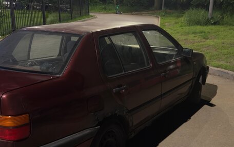 Volkswagen Vento, 1992 год, 55 000 рублей, 3 фотография