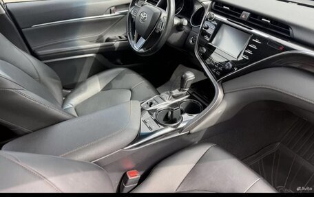 Toyota Camry, 2019 год, 2 850 000 рублей, 13 фотография