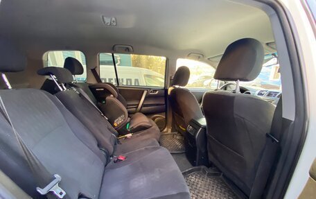 Toyota Highlander III, 2012 год, 1 790 000 рублей, 8 фотография