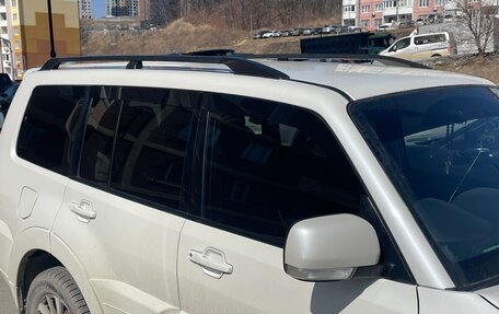 Mitsubishi Pajero IV, 2015 год, 2 950 000 рублей, 3 фотография