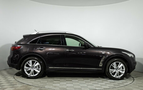 Infiniti QX70, 2013 год, 2 200 000 рублей, 4 фотография