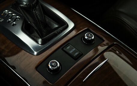 Infiniti QX70, 2013 год, 2 200 000 рублей, 19 фотография