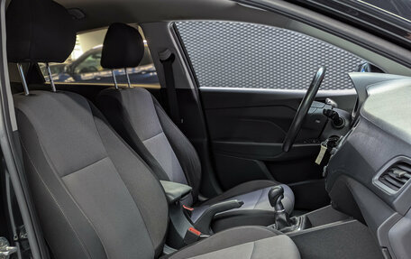 Hyundai Solaris II рестайлинг, 2017 год, 1 250 000 рублей, 28 фотография
