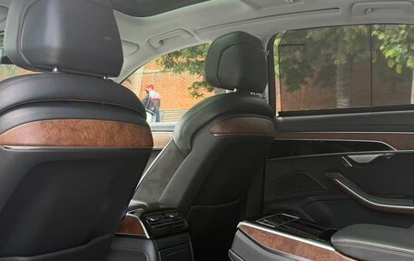 Audi A8, 2019 год, 4 350 000 рублей, 14 фотография