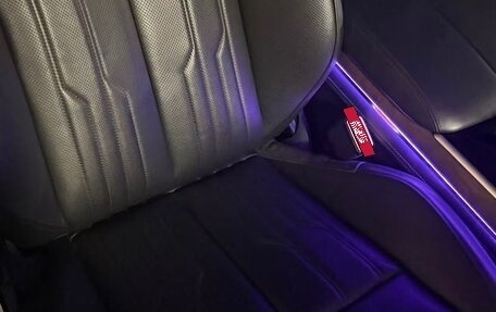 Audi A8, 2019 год, 4 350 000 рублей, 15 фотография