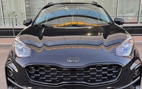 KIA Sportage IV рестайлинг, 2021 год, 2 800 000 рублей, 1 фотография