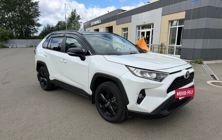 Toyota RAV4, 2022 год, 4 100 000 рублей, 5 фотография