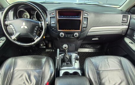 Mitsubishi Pajero IV, 2008 год, 1 360 000 рублей, 10 фотография