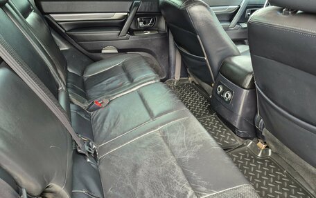 Mitsubishi Pajero IV, 2008 год, 1 360 000 рублей, 16 фотография
