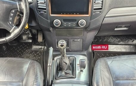 Mitsubishi Pajero IV, 2008 год, 1 360 000 рублей, 13 фотография