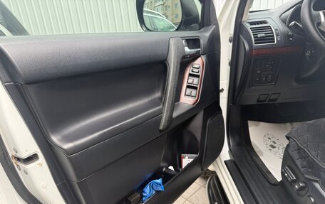 Toyota Land Cruiser Prado 150 рестайлинг 2, 2014 год, 2 950 000 рублей, 7 фотография