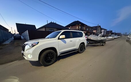 Toyota Land Cruiser Prado 150 рестайлинг 2, 2014 год, 2 950 000 рублей, 19 фотография
