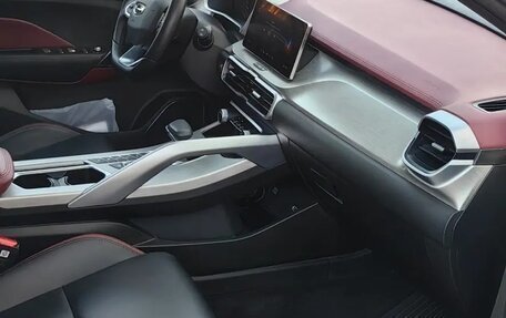 Geely Coolray I, 2023 год, 1 590 000 рублей, 16 фотография