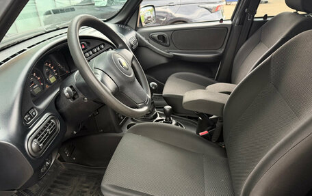Chevrolet Niva I рестайлинг, 2017 год, 790 000 рублей, 11 фотография