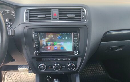 Volkswagen Jetta VI, 2013 год, 1 050 000 рублей, 9 фотография