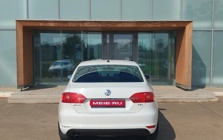 Volkswagen Jetta VI, 2013 год, 1 050 000 рублей, 6 фотография
