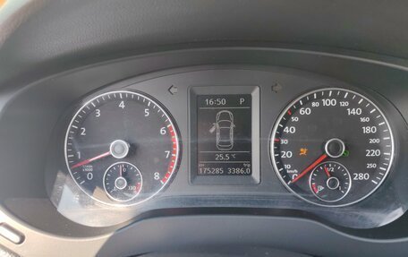 Volkswagen Jetta VI, 2013 год, 1 050 000 рублей, 10 фотография