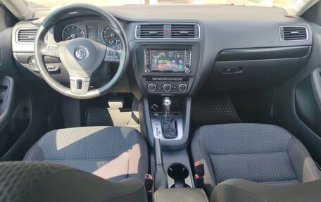 Volkswagen Jetta VI, 2013 год, 1 050 000 рублей, 11 фотография