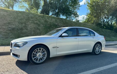 BMW 7 серия, 2011 год, 1 800 000 рублей, 4 фотография