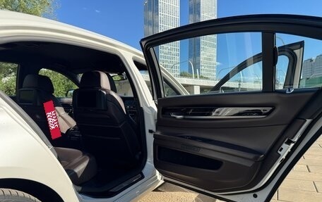BMW 7 серия, 2011 год, 1 800 000 рублей, 11 фотография