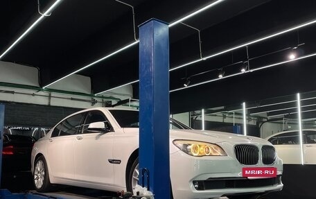 BMW 7 серия, 2011 год, 1 800 000 рублей, 20 фотография