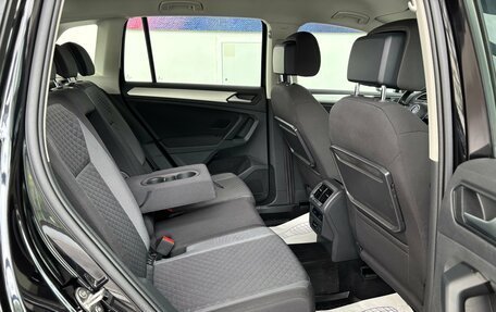 Volkswagen Tiguan II, 2019 год, 2 220 000 рублей, 14 фотография