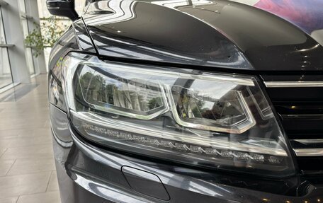 Volkswagen Tiguan II, 2019 год, 2 220 000 рублей, 16 фотография