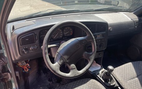 Volkswagen Passat B4, 1993 год, 150 000 рублей, 9 фотография