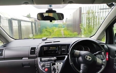 Toyota Wish II, 2004 год, 860 000 рублей, 6 фотография