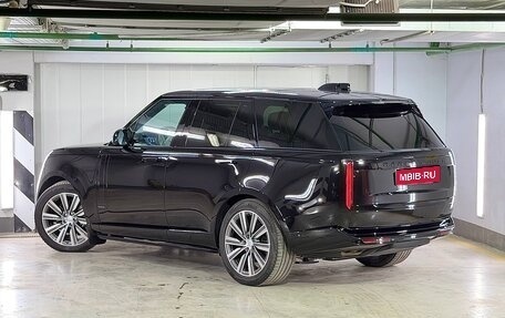 Land Rover Range Rover IV рестайлинг, 2022 год, 16 300 000 рублей, 5 фотография