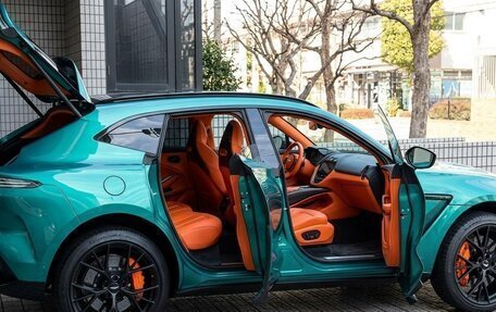 Aston Martin DBX I, 2024 год, 28 000 000 рублей, 7 фотография