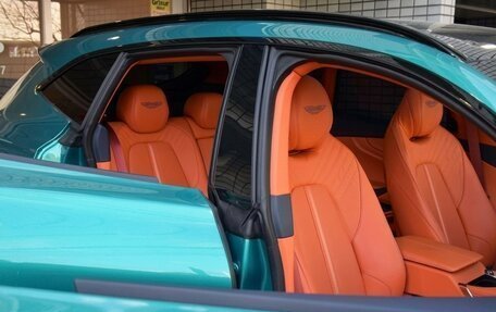 Aston Martin DBX I, 2024 год, 28 000 000 рублей, 9 фотография