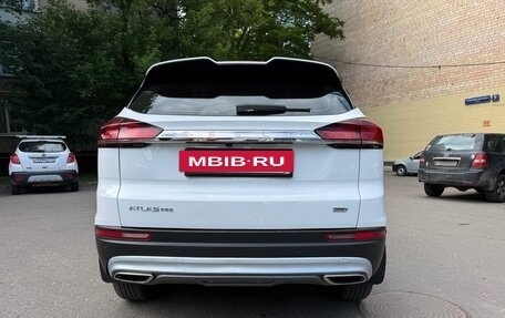 Geely Atlas, 2023 год, 1 550 000 рублей, 9 фотография