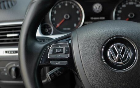 Volkswagen Touareg III, 2013 год, 1 850 000 рублей, 12 фотография