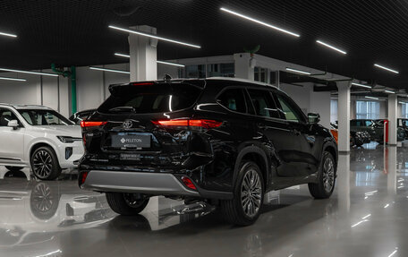 Toyota Highlander, 2026 год, 5 200 000 рублей, 4 фотография